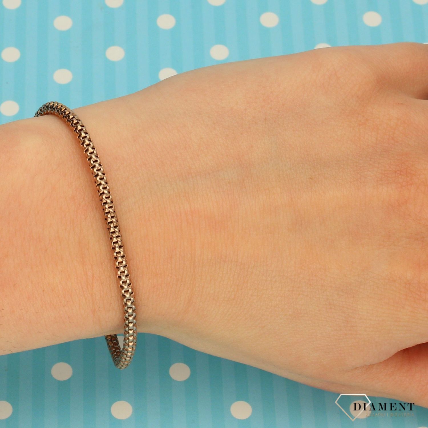 Srebrna bransoletka pozłacana 'Różowe Fope'. Dzięki uniwersalnej i zarazem bogato zdobionej formie (2).jpg